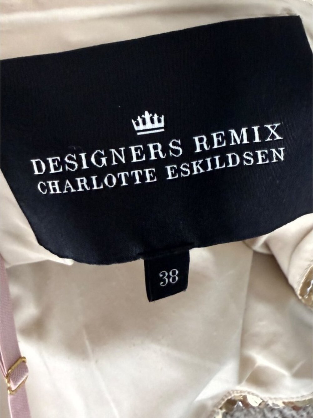 Charlotte Eskildsen Designers Remix Evie Gold Mini Sequin Dress 38 EU / US 8 - Picture 4 of 6